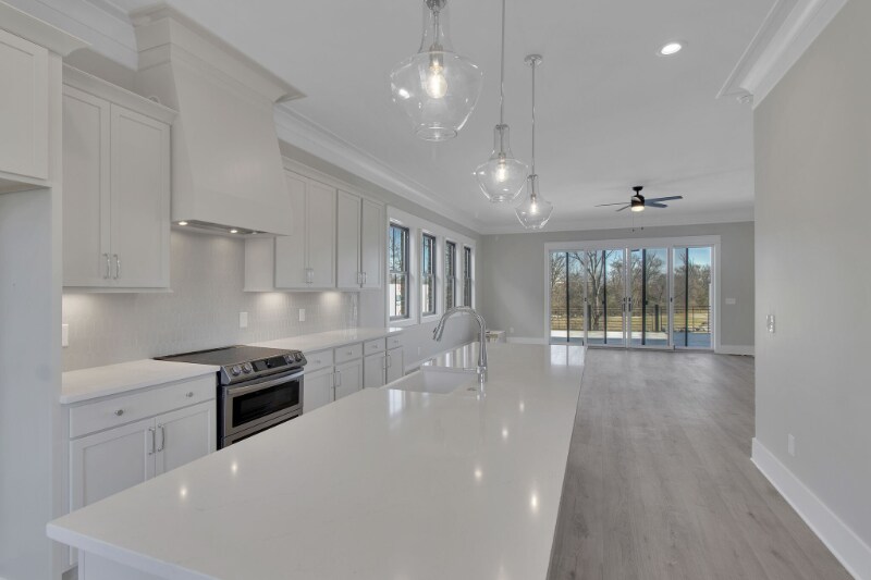 Building Photo - 1435 Doc Johns Blvd