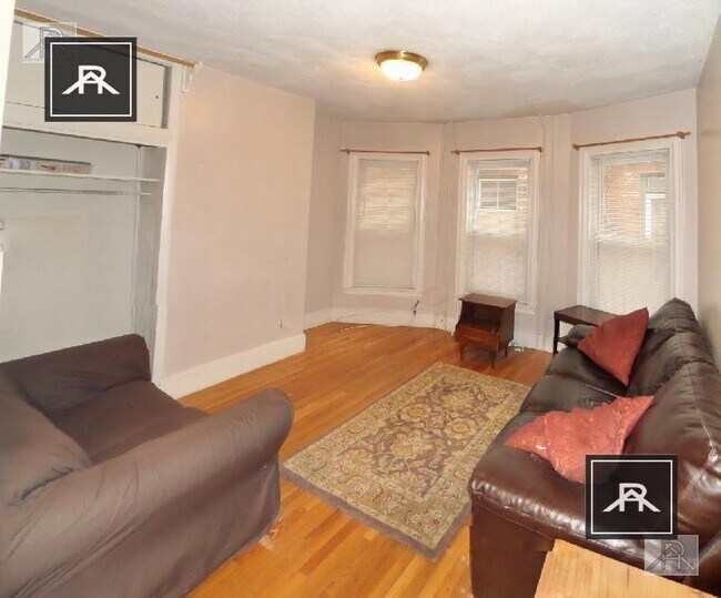 Building Photo - 1 bedroom in Brookline MA 02445