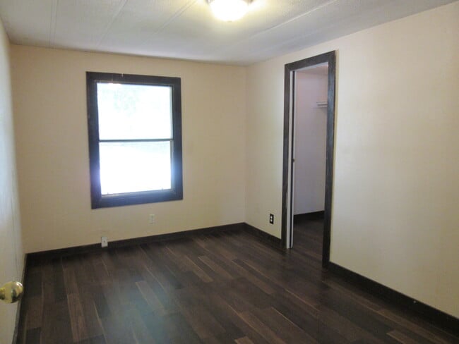 Building Photo - 301 Windmere Cir