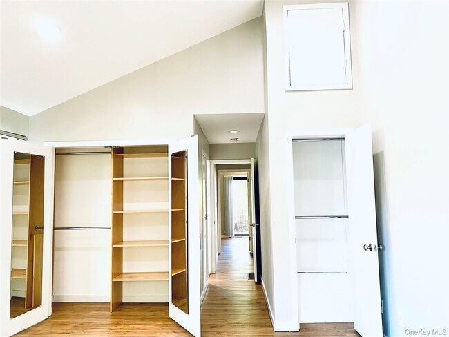 Building Photo - 4 Avenue B