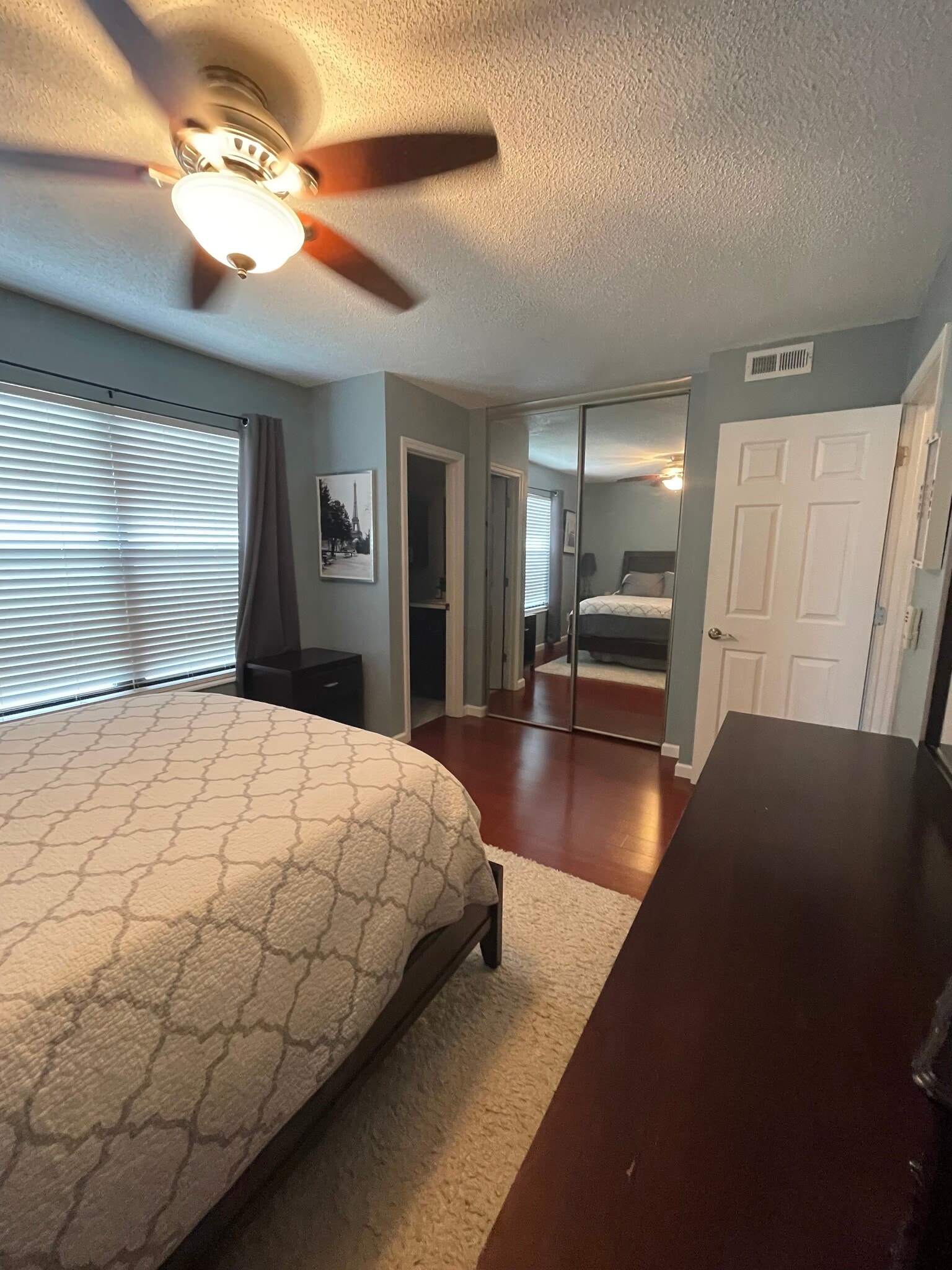 Master Bedroom - 19 Meadow Ridge E