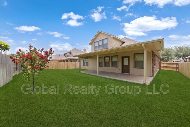 Building Photo - 2118 Pecan Haven