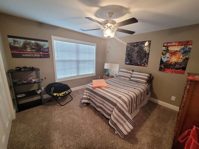 Building Photo - 249 Crusaw Dr