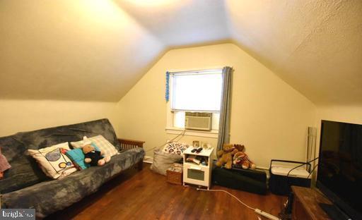 Building Photo - 10626 S Dunmoor Dr