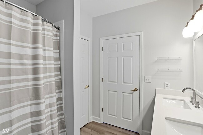 Building Photo - 9732 San Marco Pass