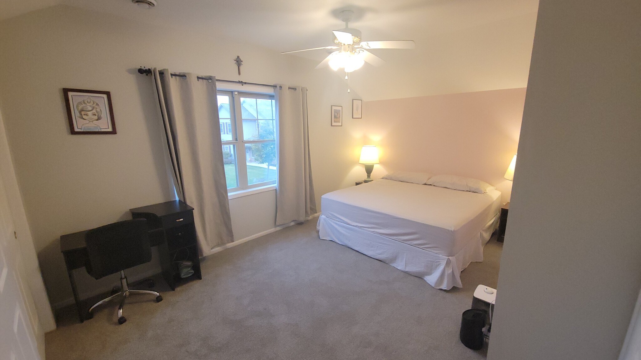 2nd Bedroom w/ King Bed - W170N5540 Ridgewood Dr