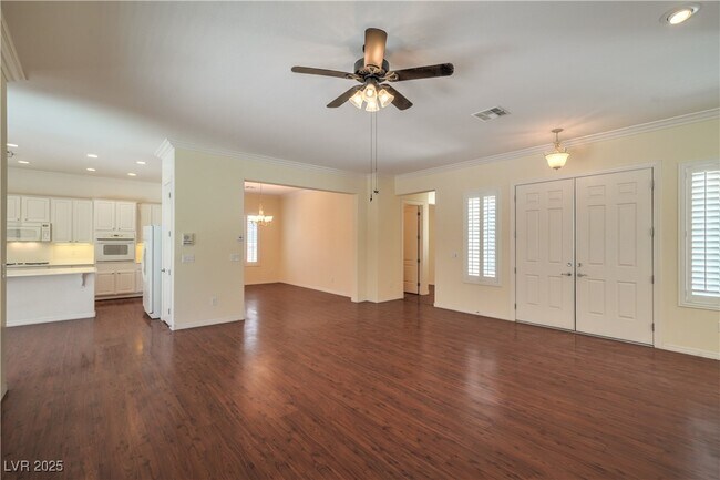Building Photo - 2180 Waterton Rivers Dr