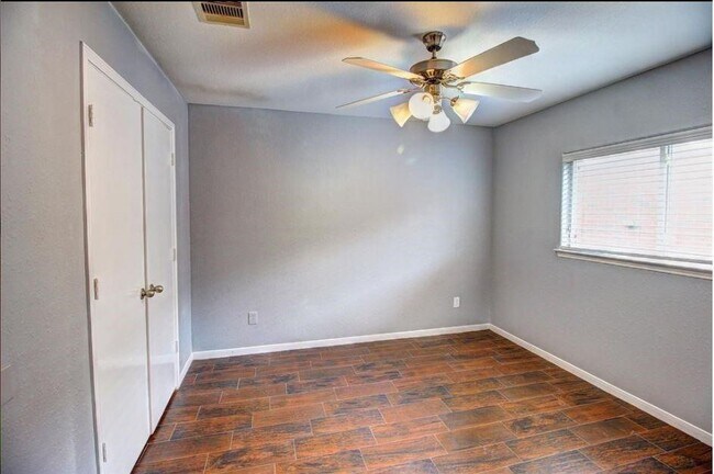 Building Photo - 21402 Doral Rose Ln