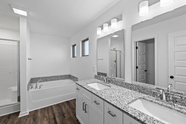 Building Photo - PROMOTION: $1299/MO OFF RENT FOR THE FIRST 3 MONTHS!!