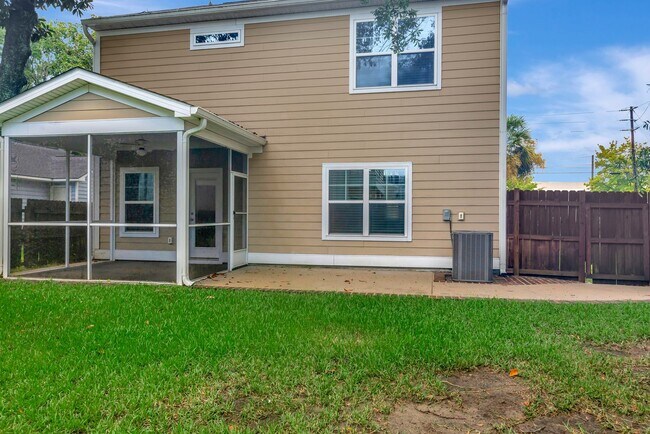 Building Photo - Welcome to Filbin Creek — North Charleston...