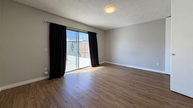 Building Photo - 7920 Temecula Pl