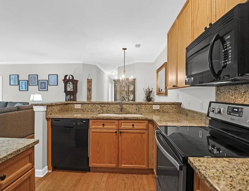 Building Photo - 1328 Kingsford Ln