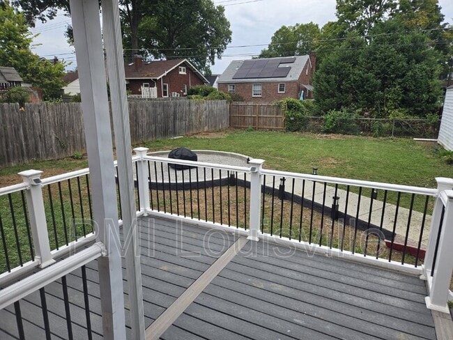 Building Photo - 2929 Bon Air Ave