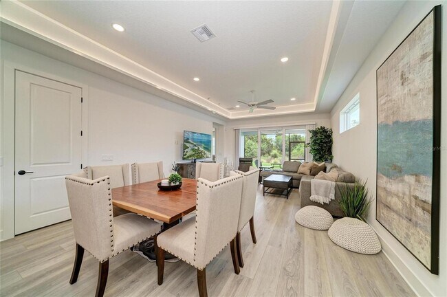 Building Photo - 1047 Waterline Ct