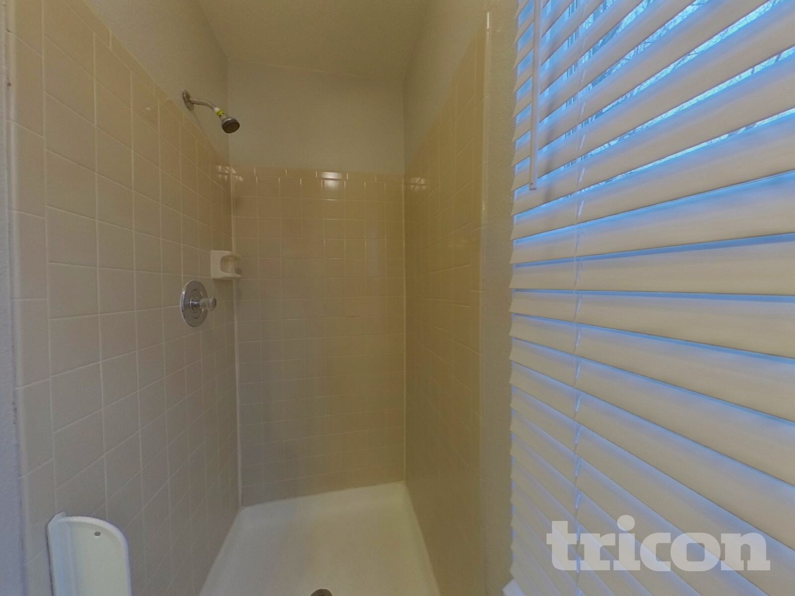 Building Photo - 19595 E Amherst Dr