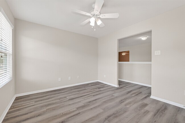 Building Photo - 19038 Winding Stream Ln