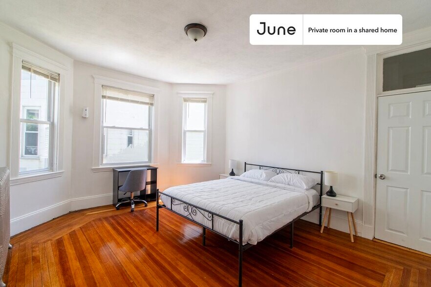 Primary Photo - Room in Shared 5 bed/2 bath home
