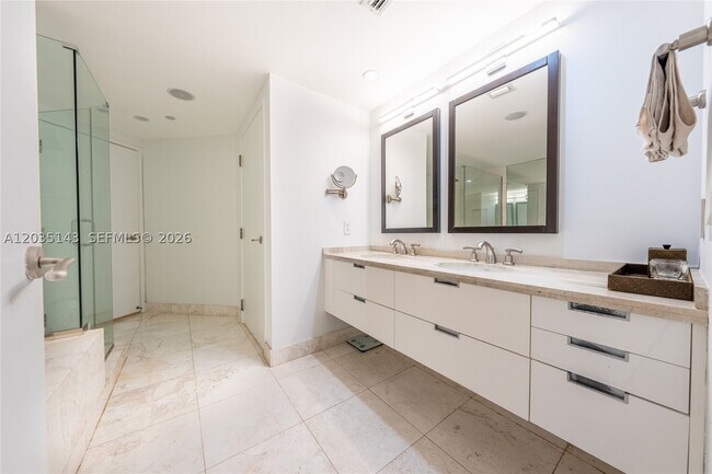 Building Photo - 9401 Collins Ave
