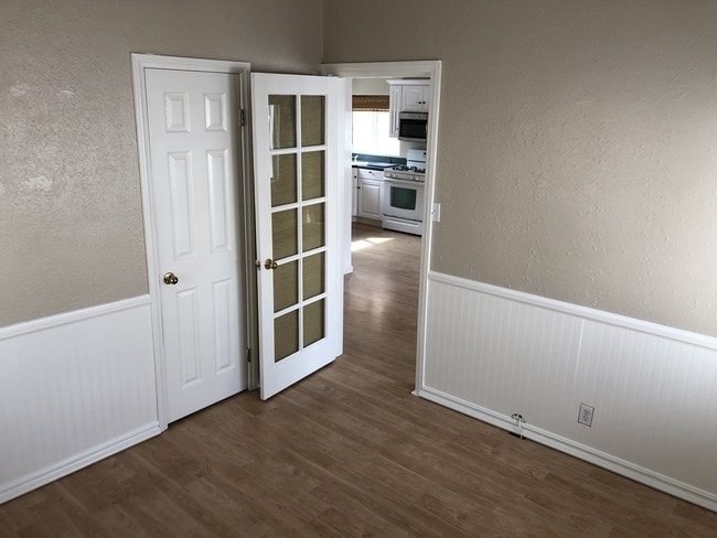 2nd bedroom - 3615 Vista Dr