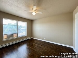 Building Photo - 245 Deerwood Dr