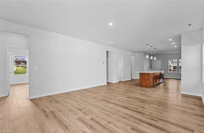 Building Photo - Stunning Brand New Construction in Winston Salem!