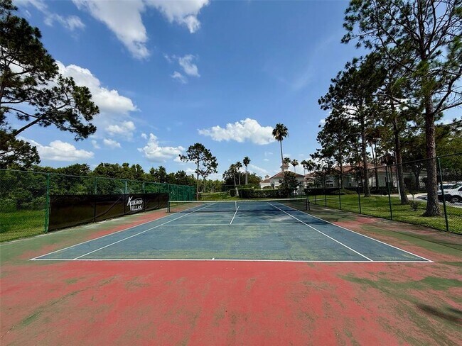 Building Photo - 13917 Fairway Island Dr