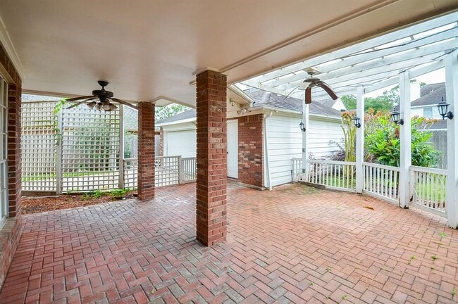 Building Photo - 16714 Colony Terrace Dr