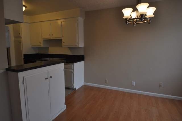 Building Photo - 5036 Coldwater Canyon Ave
