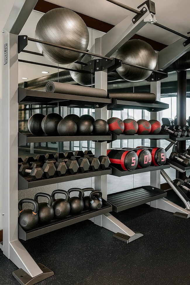 Building Photo - 701 Rahling Rd