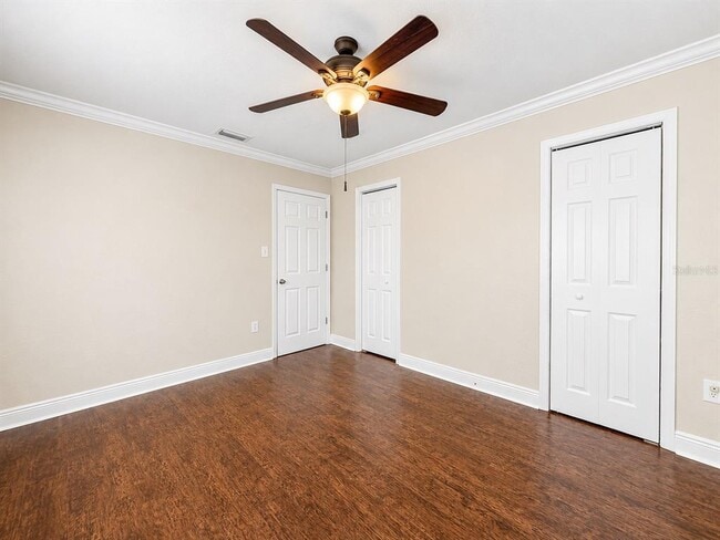 Building Photo - 3415 Grv St Cir