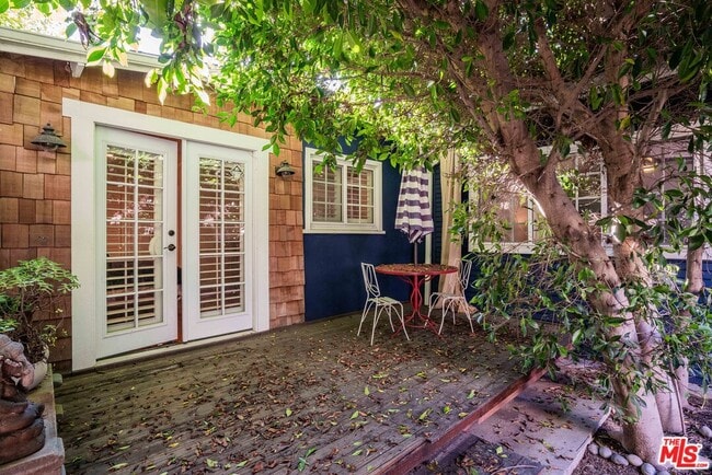 Building Photo - 12413 Beatrice St