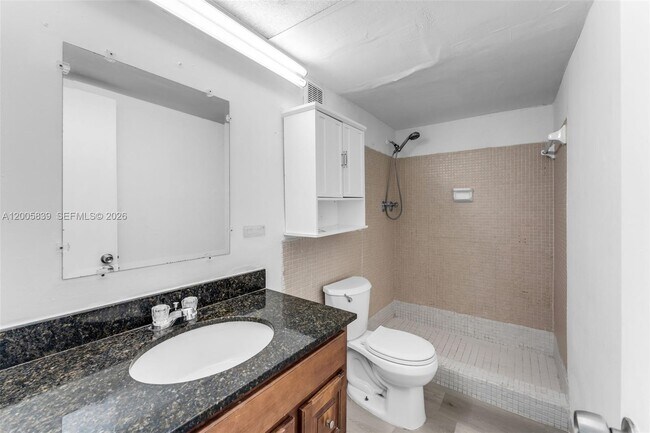 Building Photo - 7560 SW 82nd St