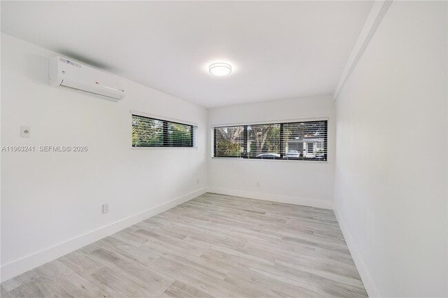 Building Photo - 6060 SW 16th Terrace