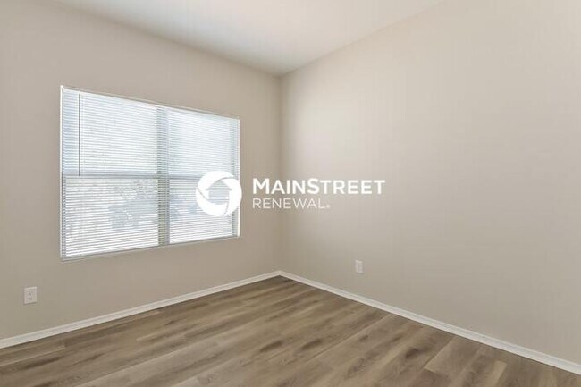 Building Photo - 3 Bedroom Pet-Friendly Home in TUCSON, AZ with Main Street Renewal