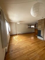 Building Photo - 1030 E Johnson St