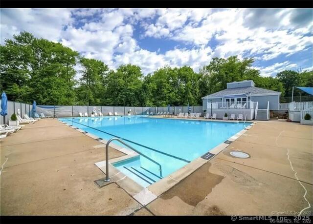 Primary Photo - 630 Longfellow Dr