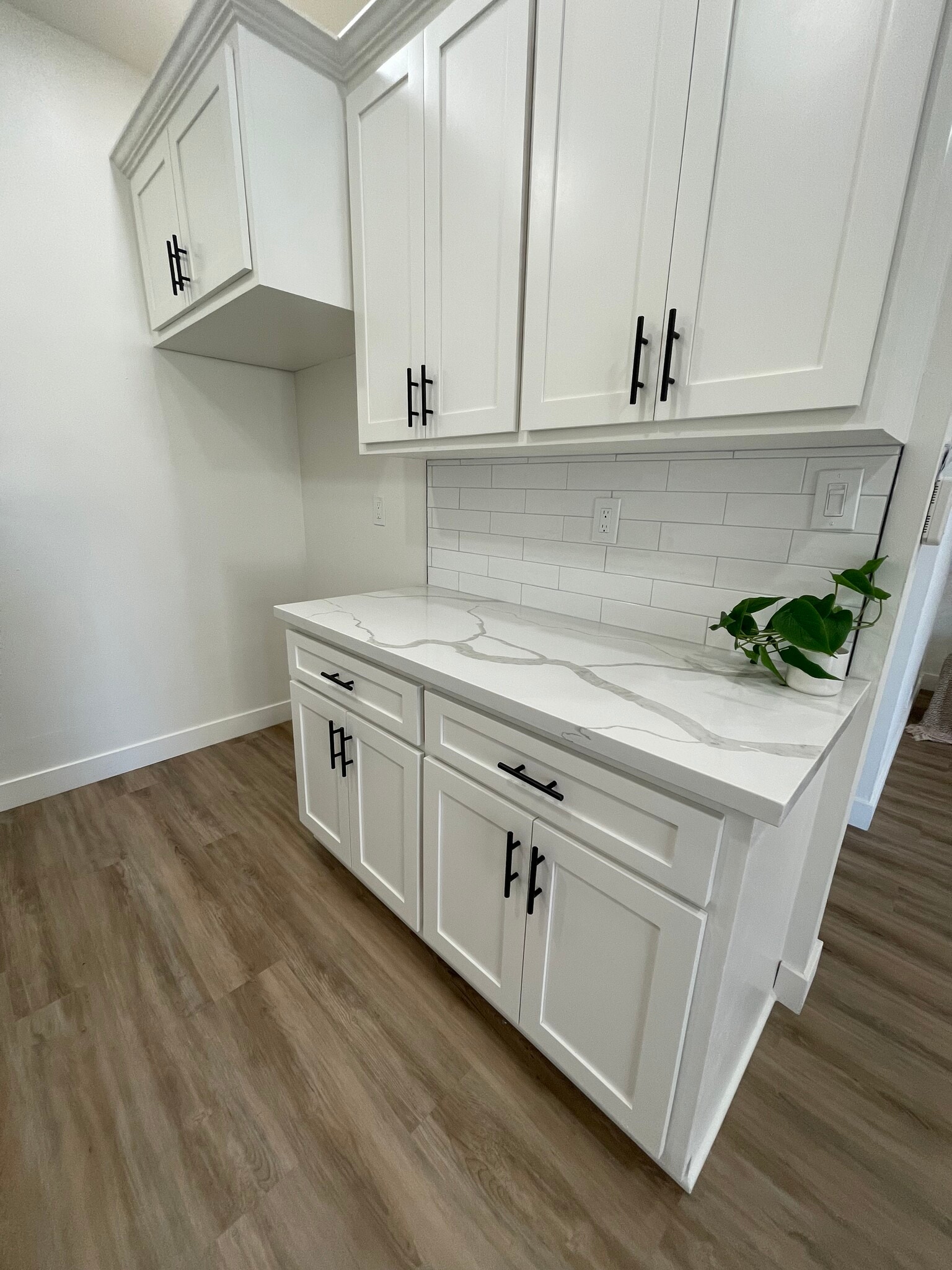 W16 - Carlton Park Apartments
