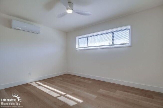 Building Photo - Fully Remodeled 3Bdm 2Ba Home in the Heart of Serra Mesa!