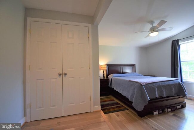 Building Photo - 8811 Badger Dr