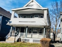 Building Photo - Spacious 4 Bed, 1 Bath Home in Cleveland Ohio!