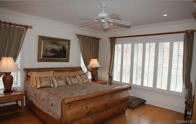 Building Photo - 190 Jackson Landing