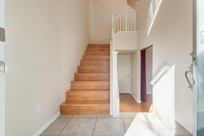 Building Photo - 4650 Ranch House Rd