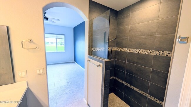 Building Photo - 64528 E Wind Ridge Cir
