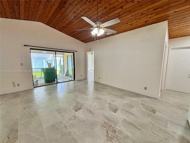 Building Photo - 11615 NW 23rd Ct