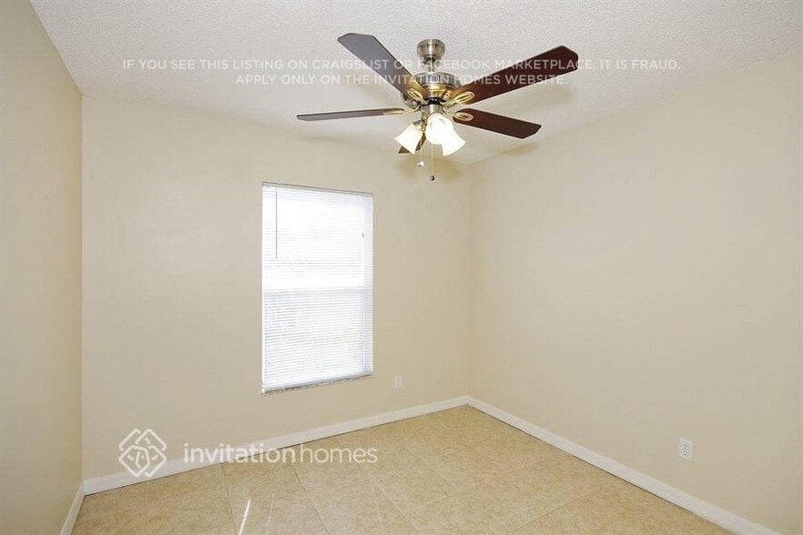 Building Photo - 1537 Sunset View Cir