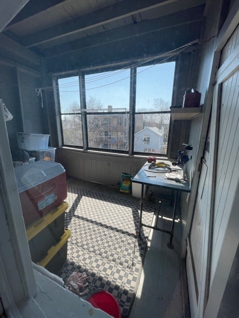 Building Photo - 1441 W Berteau Ave
