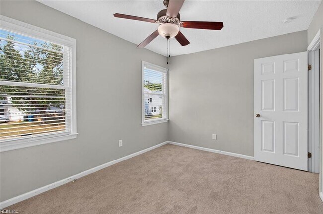Building Photo - 5605 Tendril Last