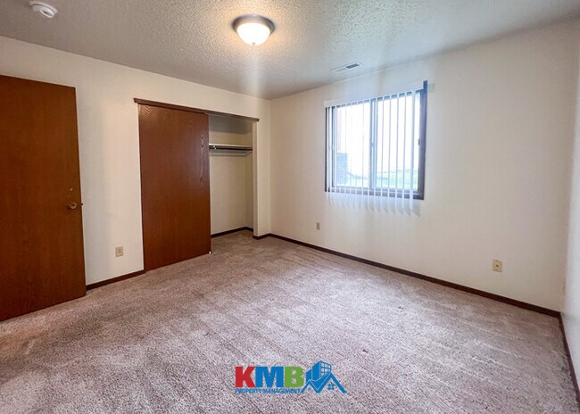 Building Photo - 945 Boston Way