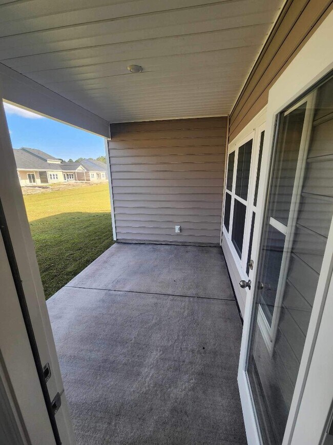Building Photo - 147 Albatross Wy
