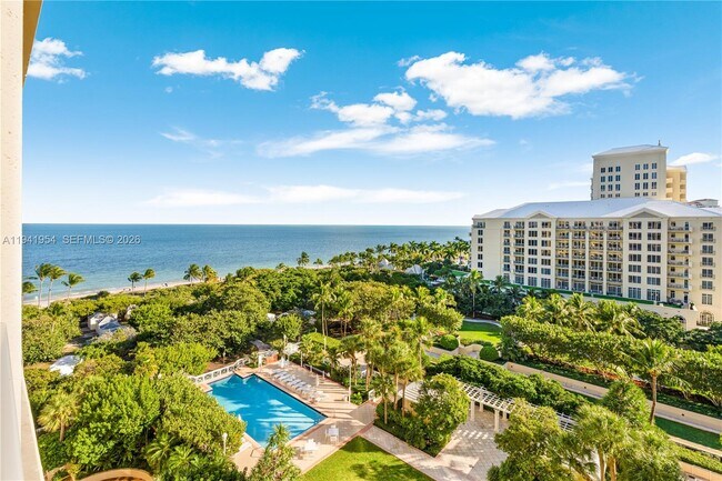 Building Photo - 430 Grand Bay Dr